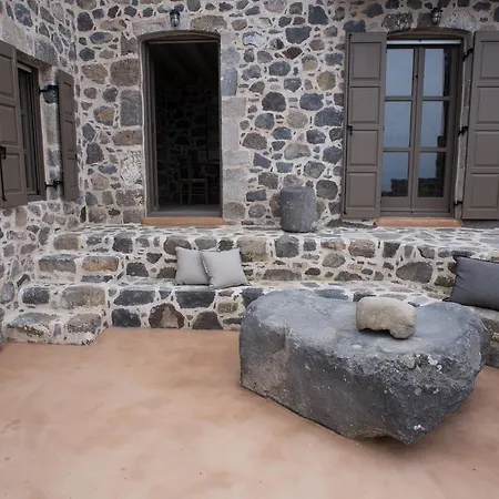 Feriehus Moustafa Stone House Emporeiós
