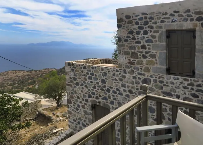 Moustafa Stone House Feriehus Emporeiós