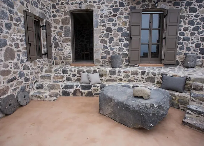 بيت للعطل Moustafa Stone House Emporeiós